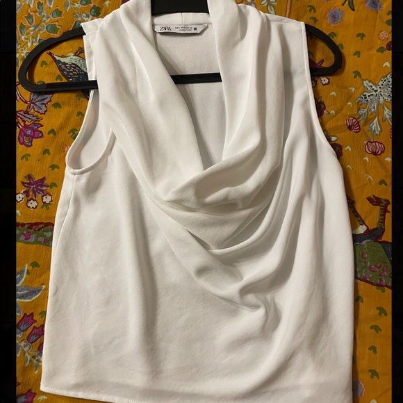 Zara top- BNWOT - Picture 1 of 4
